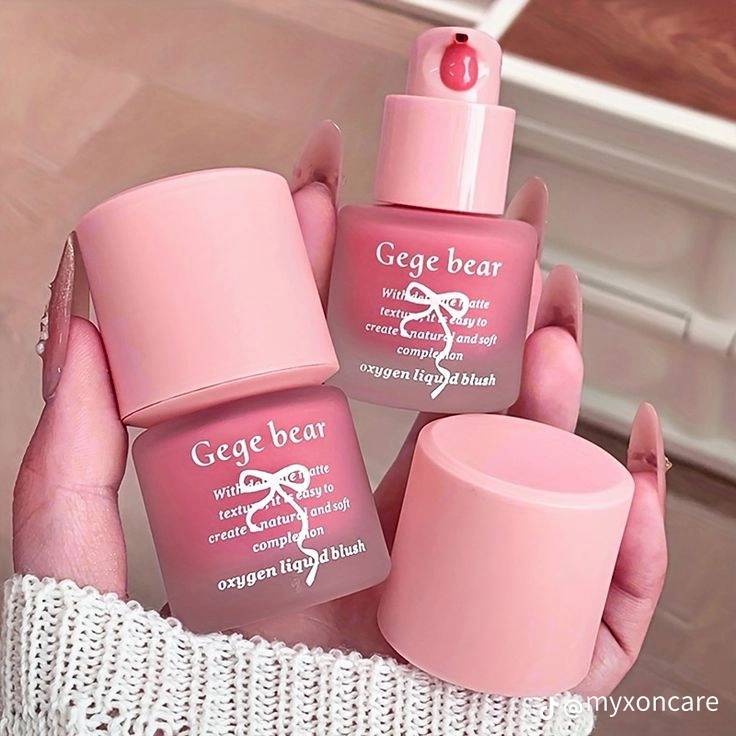 رژگونه مایع  gege bear